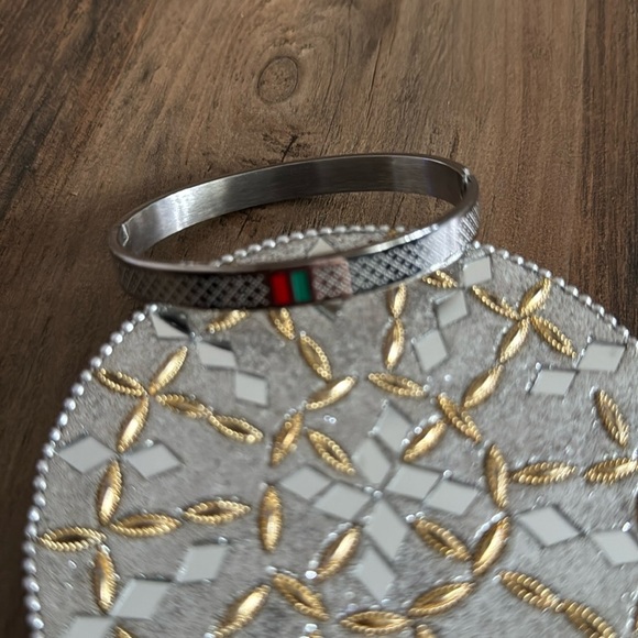 18k Stainless Steel Bangle Bracelet - Picture 2 of 4